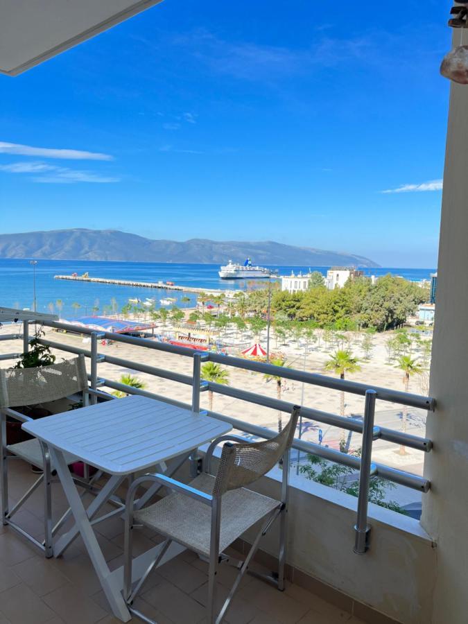 Sea View Apartment Vlore Bagian luar foto